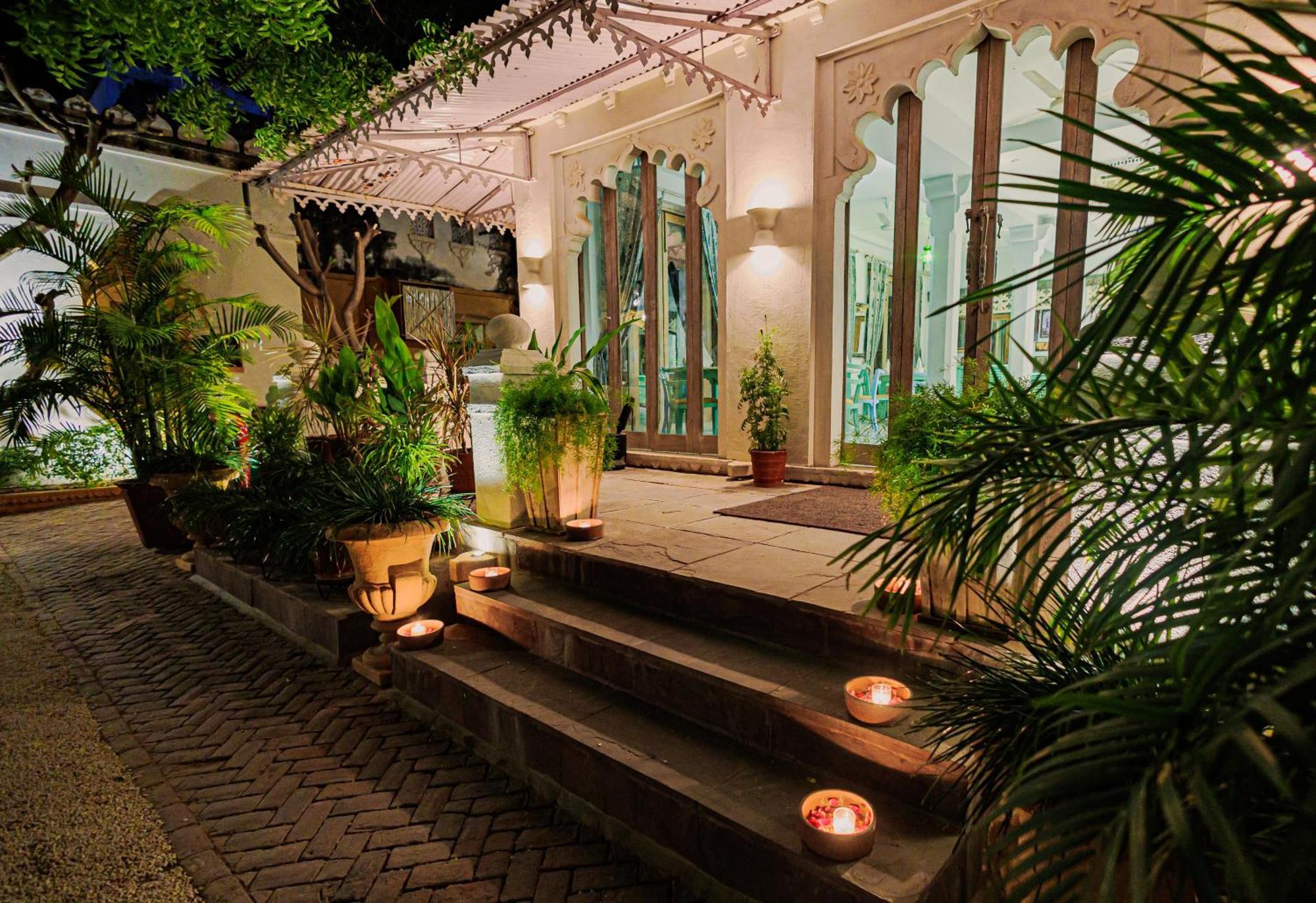 Hotel Rawla Narlai Buitenkant foto