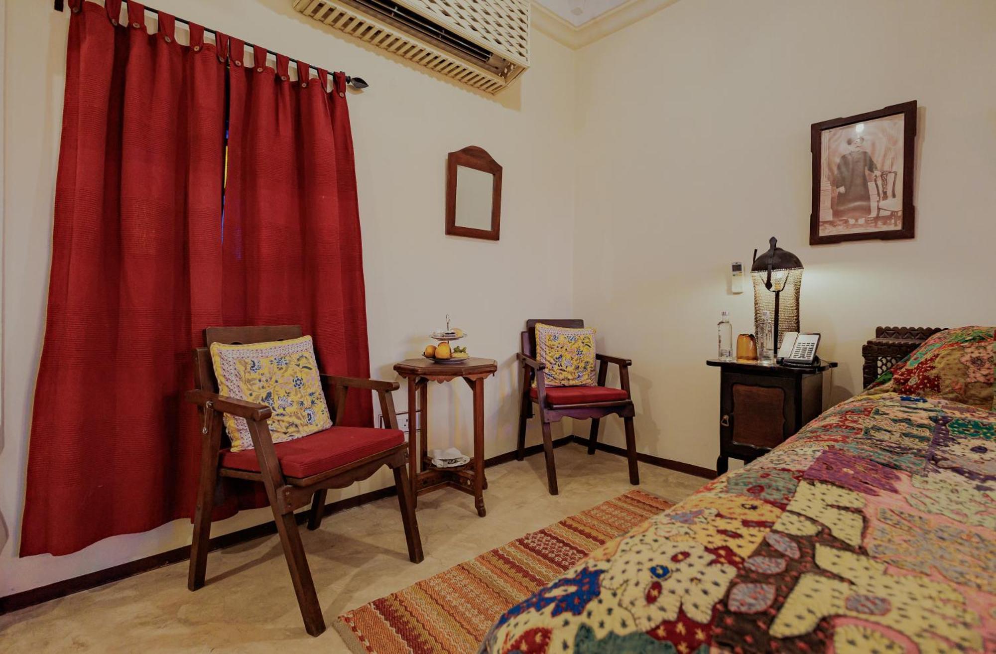 Hotel Rawla Narlai Buitenkant foto